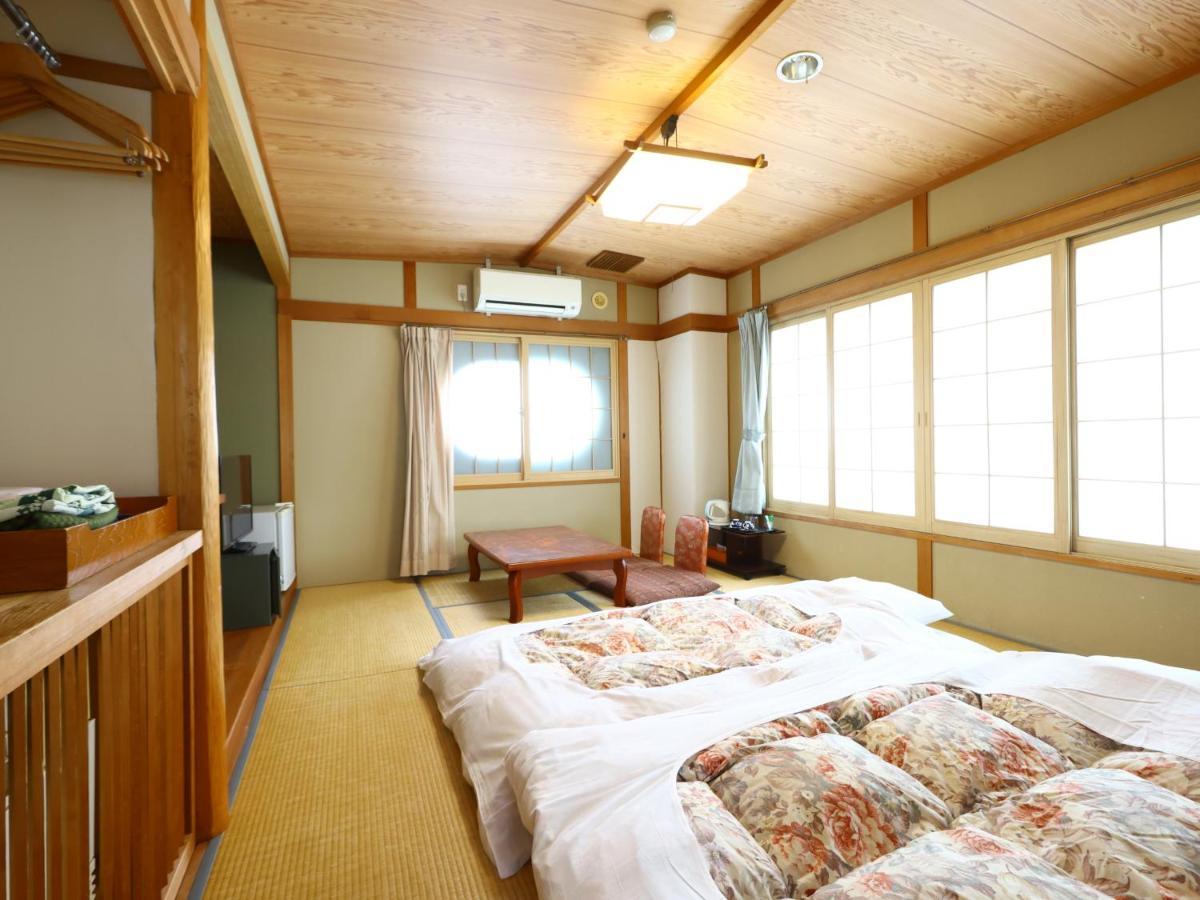 Hotel Yudanaka Яманучи Екстериор снимка