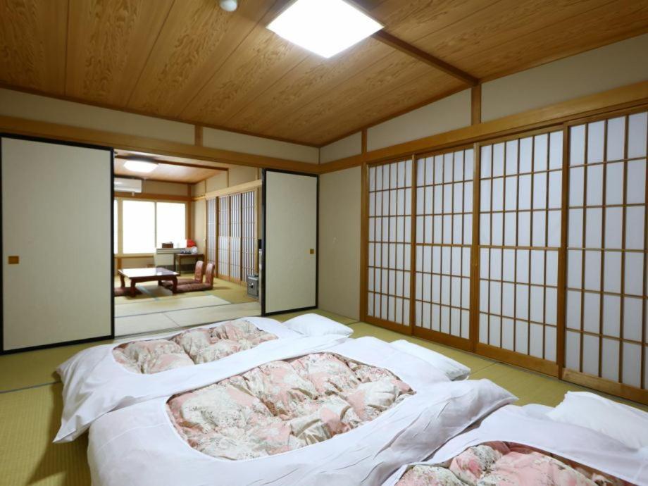 Hotel Yudanaka Яманучи Екстериор снимка