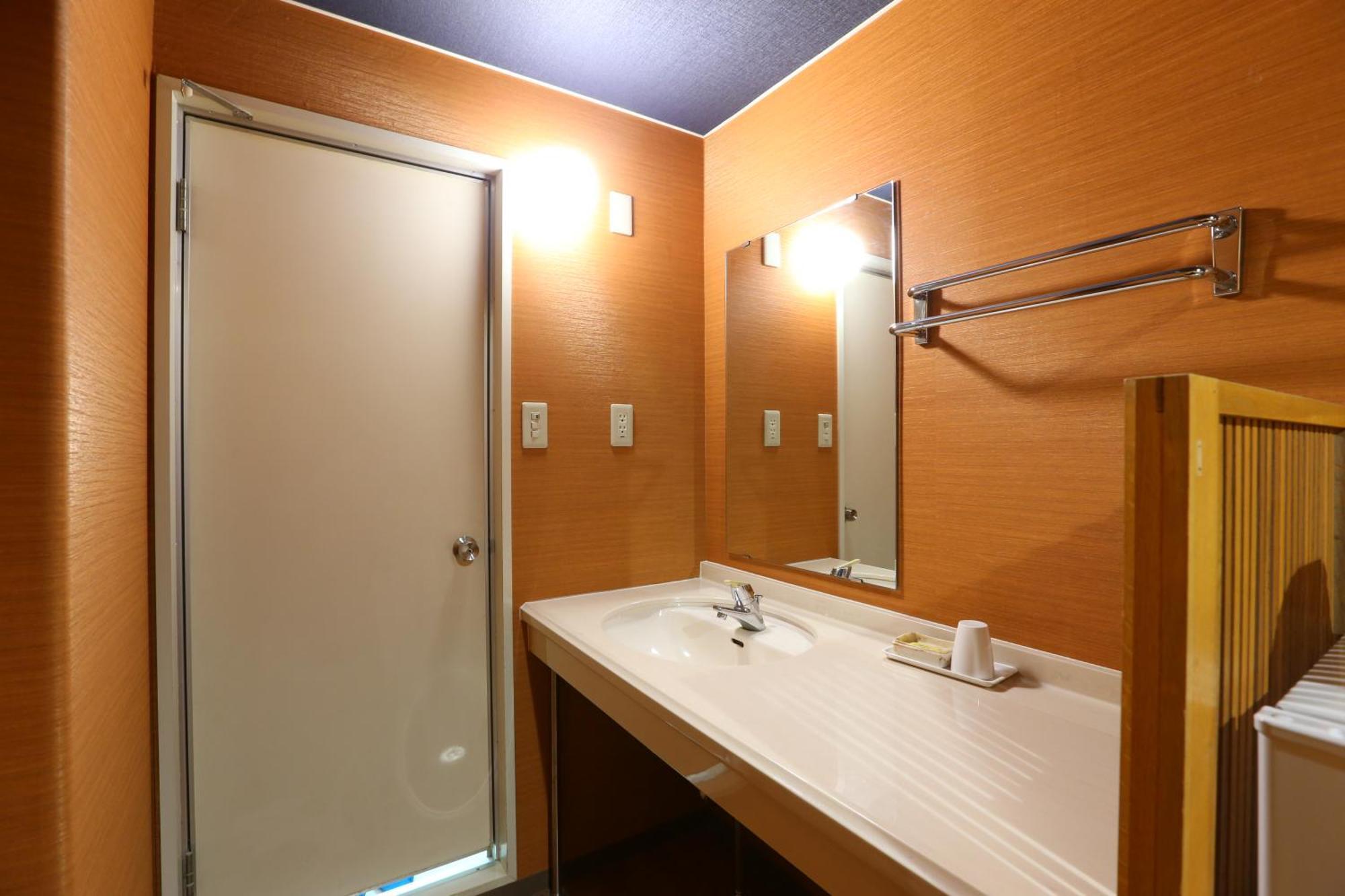 Hotel Yudanaka Яманучи Екстериор снимка